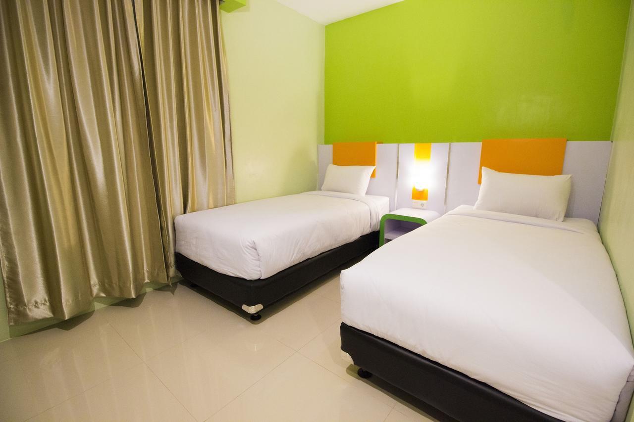 Hannah Hotel Syariah Painan Exteriör bild