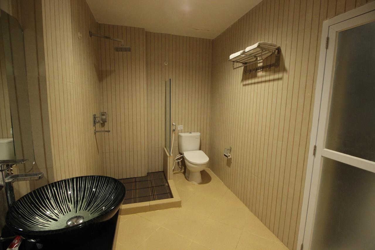 Hannah Hotel Syariah Painan Exteriör bild