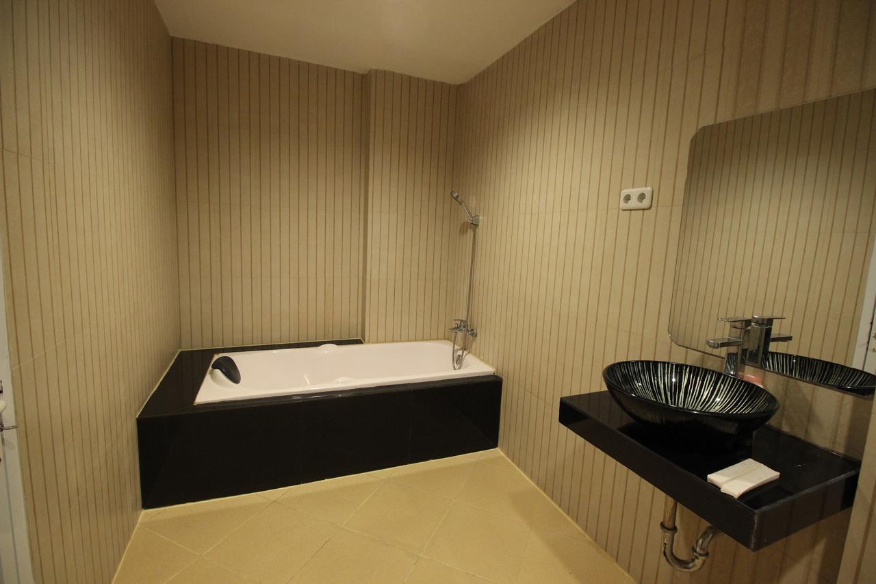 Hannah Hotel Syariah Painan Exteriör bild